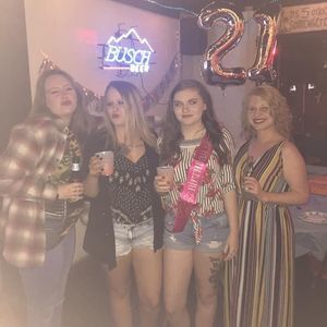 Meet your Posher, Grace